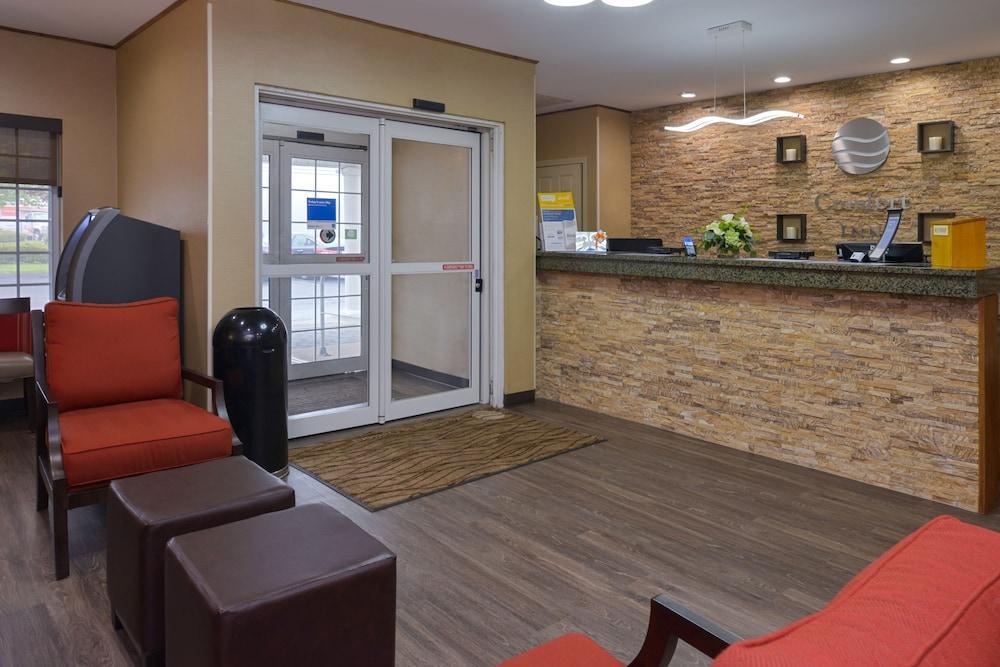 Comfort Inn Guilford near I-95 Exterior foto