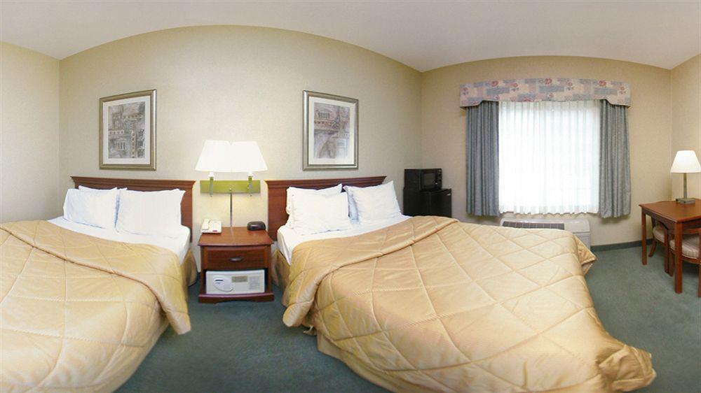 Comfort Inn Guilford near I-95 Exterior foto